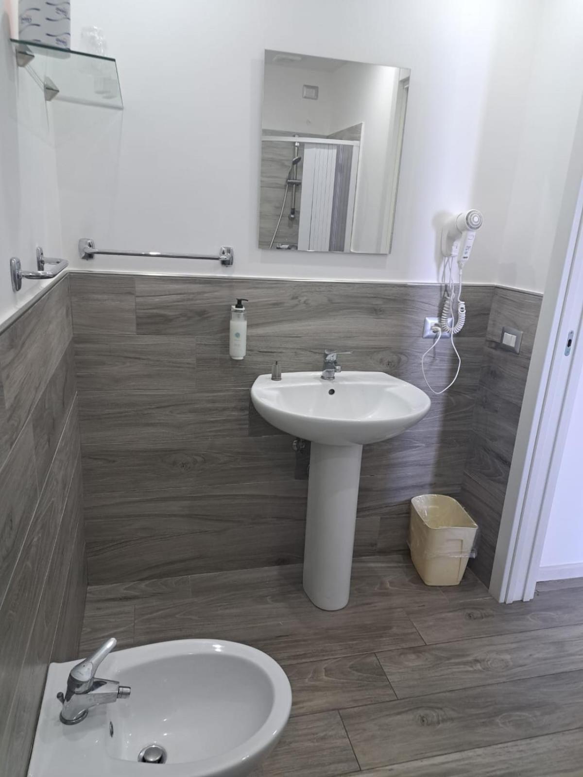Hotel Umberto Ricadi Zewnętrze zdjęcie
