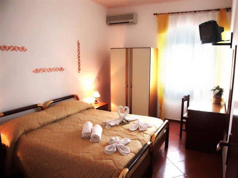 Hotel Umberto Ricadi Zewnętrze zdjęcie