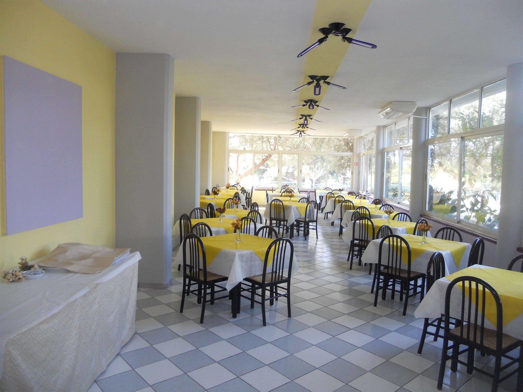Hotel Umberto Ricadi Zewnętrze zdjęcie